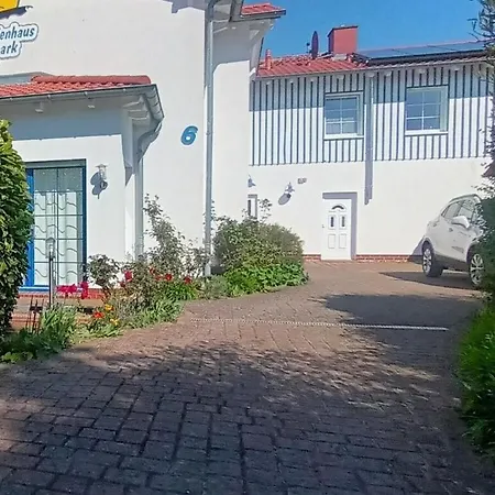 Ferienhaus In The At Kurpark - Mowe - Ostseeheilbad Zingst